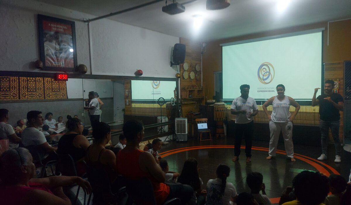 Cineclube_capoeira_varzea_paulista_01