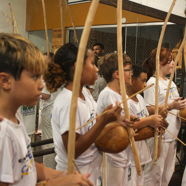 Oficina_instrumentos_musicais_capoeira_varzea_paulista_08